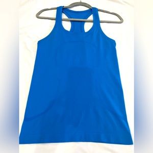 Lululemon, Swiftly Tech Racerback Tank Top 2.0, size 4, Poolside Blue color.